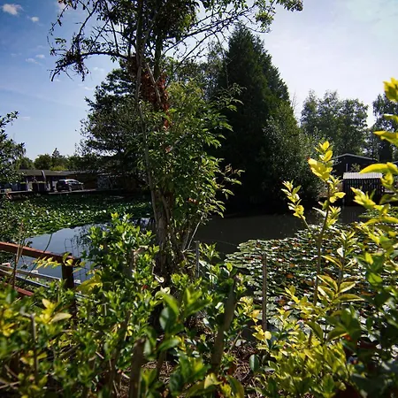 Rustig Gelegen Kapeki Met Tuin Aan Het Water * Geel